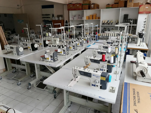 3.ZHEJIANG DUMA SEWING MACHINE CO., LTD.