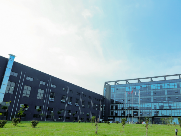 9.SHANGHAI REACH SEWING INDUSTRIAL CO LTD