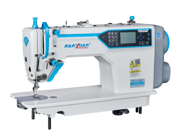 Step-computer-flat-sewing-machine.webp